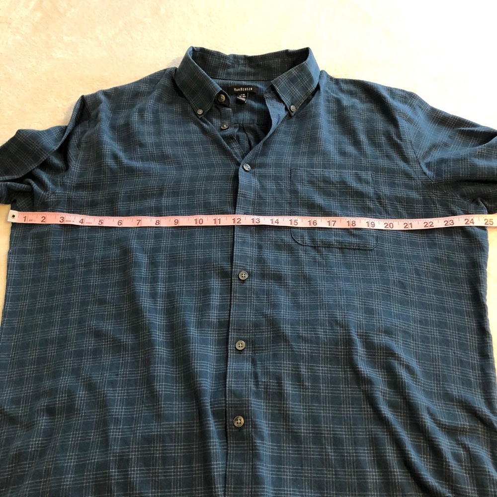 VanHeusen blue & cream plaid button down top sz L - Picture 5 of 8